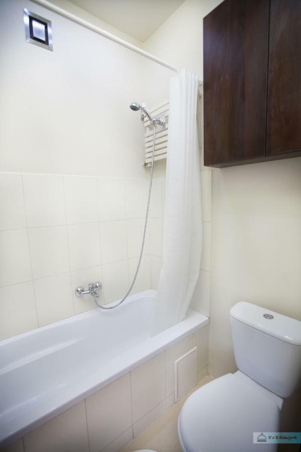 Apartamento Warsaw Concierge Bracka Retro Flat Exterior foto