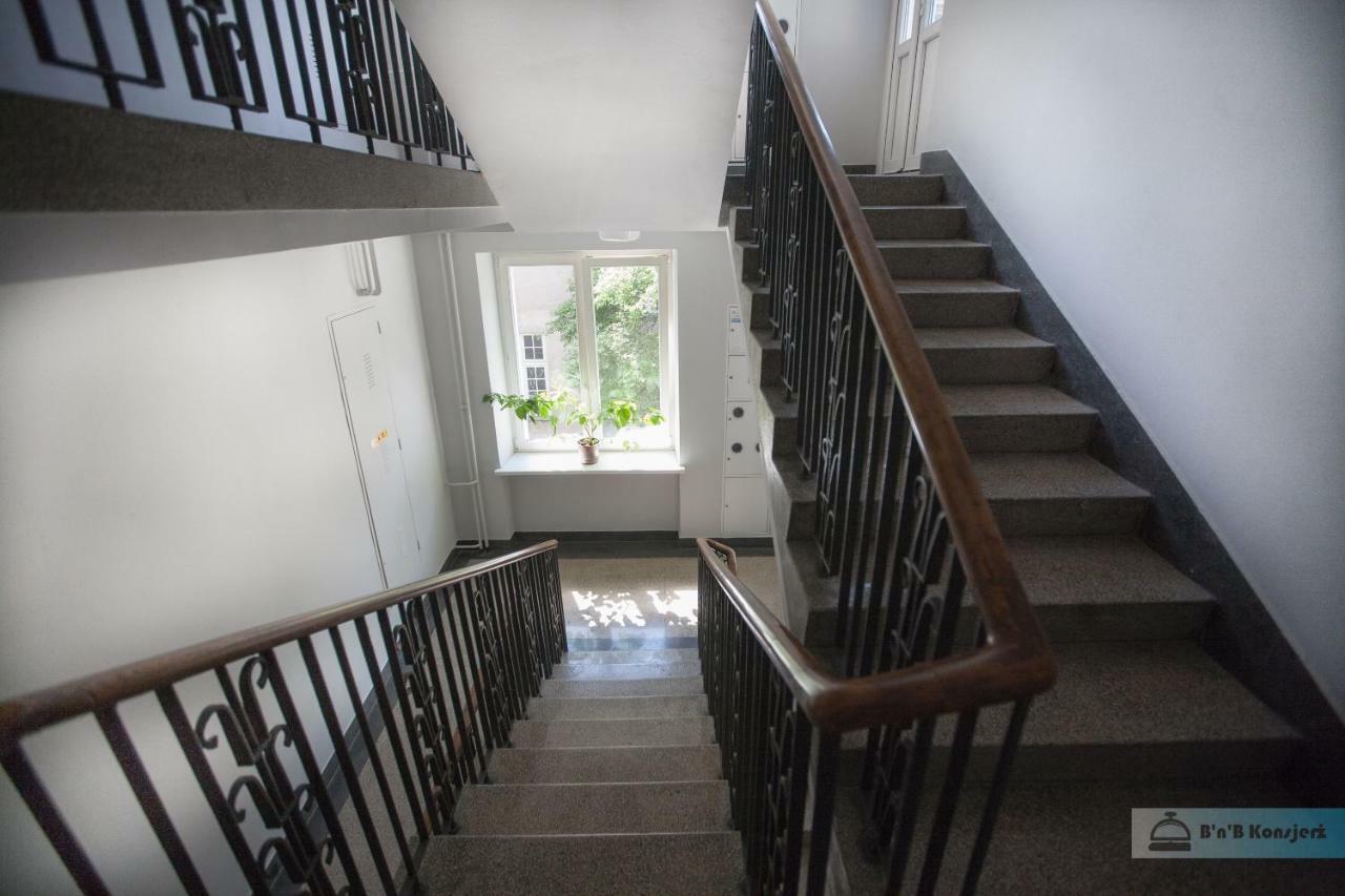 Apartamento Warsaw Concierge Bracka Retro Flat Exterior foto